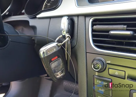 2011 Audi A5 2.0T Premium from USA, damaged, VIN WAUCFAFR4BA047050